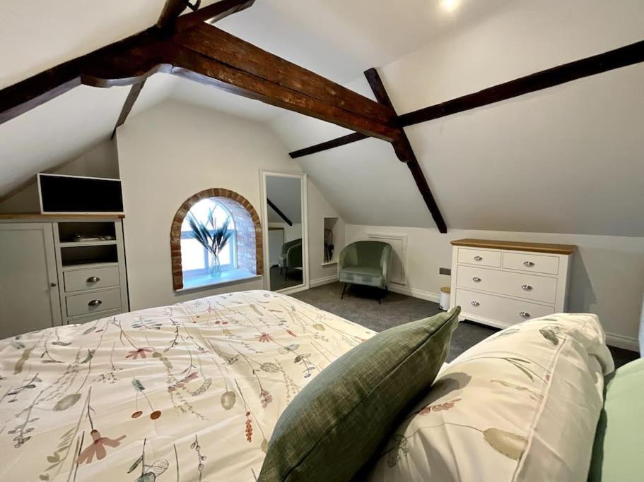 מרקט וויטון Apt D In Old Grade 2 Converted Farmhouse מראה חיצוני תמונה